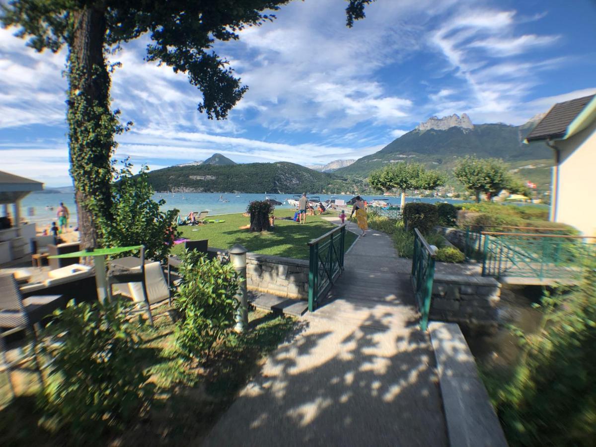Logement Atypique Avec Vue Unique Panoramique Sur Le Lac D'Annecy, Dans Une Residence Avec Plage Et Ponton Privee Sur La Commune De Duingt Dış mekan fotoğraf